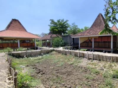 Tambak Sekolah Alam Citra Insani